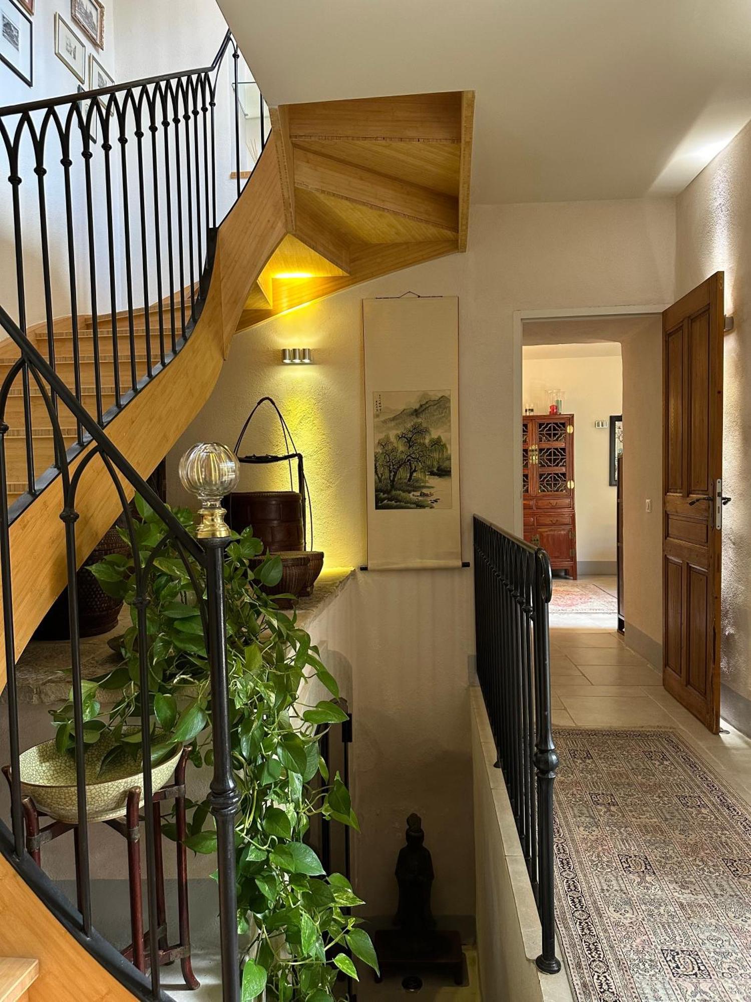 リュストレル La Cour Carree Bed & Breakfast エクステリア 写真